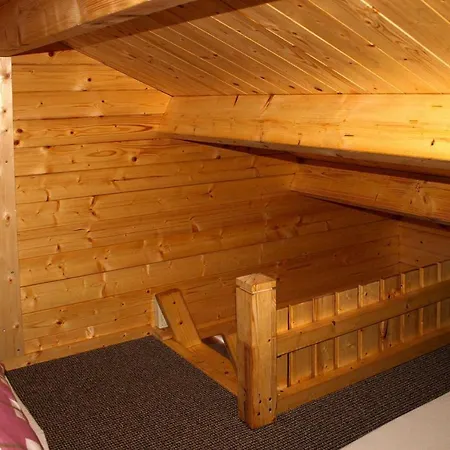 Wunderschoenes Blockbohlenhaus Am Plauer Plau am See