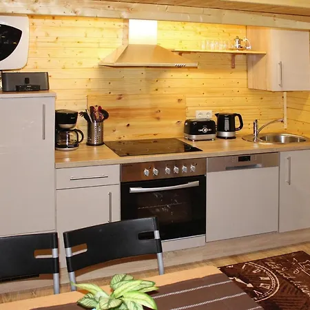 Wunderschoenes Blockbohlenhaus Am Plauer