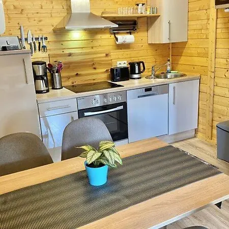 Wunderschoenes Blockbohlenhaus Am Plauer بيت للعطل *