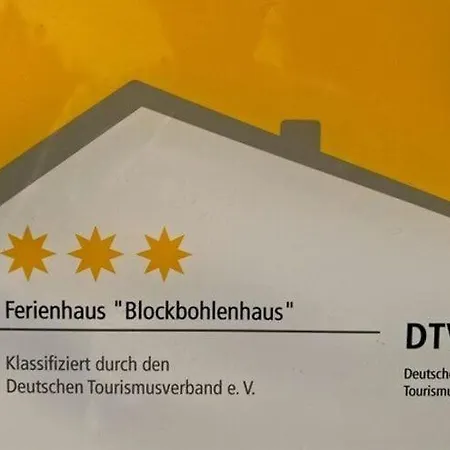 بيت للعطل Wunderschoenes Blockbohlenhaus Am Plauer