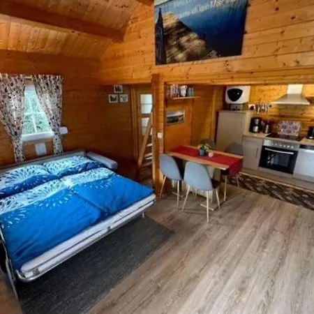 Wunderschoenes Blockbohlenhaus Am Plauer Vakantiehuis *