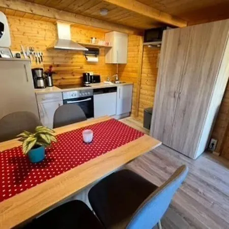 بيت للعطل Wunderschoenes Blockbohlenhaus Am Plauer