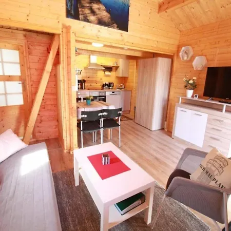 Wunderschoenes Blockbohlenhaus Am Plauer Ferienhaus *